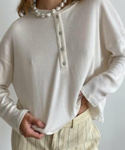 Themodestmoth.shop04858896d2 1