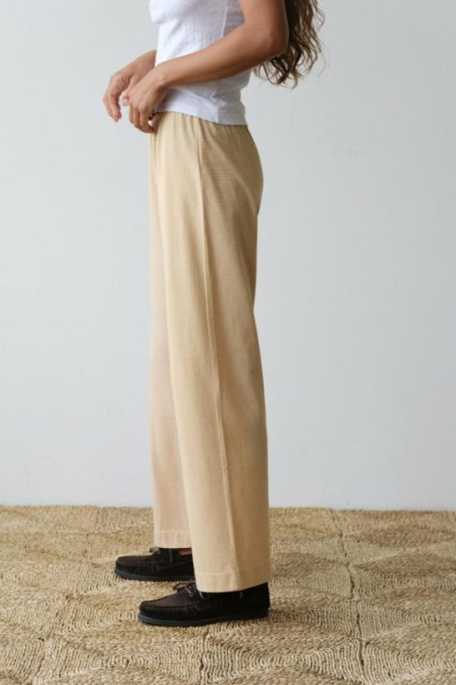 Themodestmoth.shop0a4ea7e02b 4