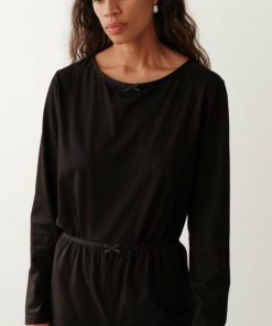 Themodestmoth.shop0b5176c3b9 1