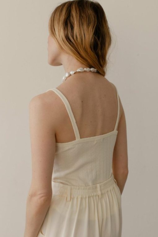 Themodestmoth.shop0e35fde6e0 5