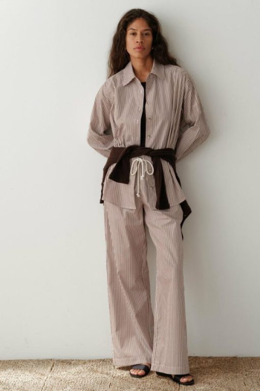 Themodestmoth.shop195325356f 6