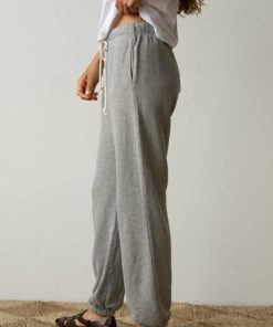 Themodestmoth.shop23d69d5cc7 4