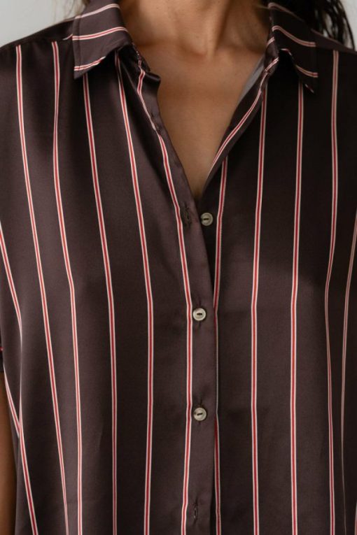 Themodestmoth.shop2553934f47 4