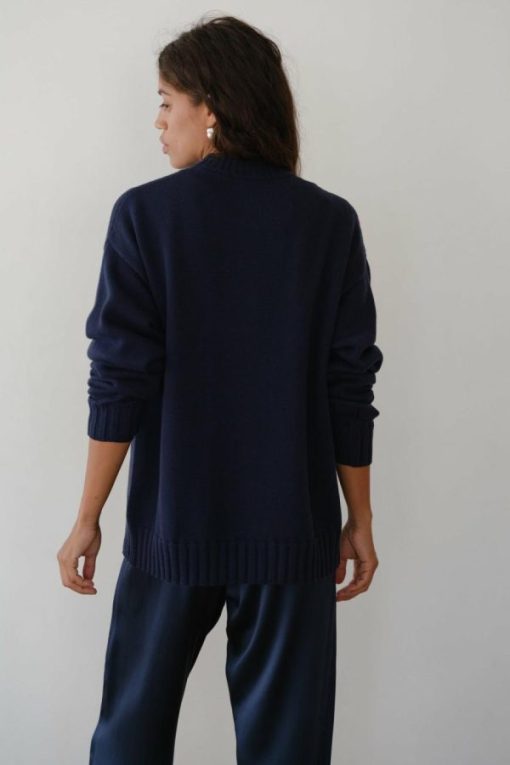 Themodestmoth.shop36f04d1064 5