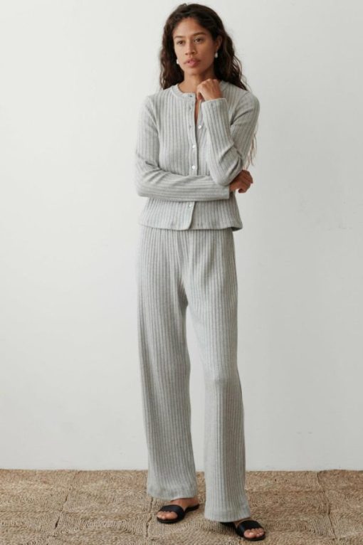 Themodestmoth.shop44862f04ad 3