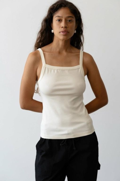 Themodestmoth.shop5b1e768e50 3