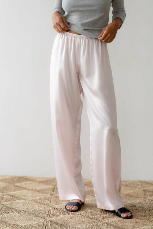 Themodestmoth.shop5bc2e43739 1