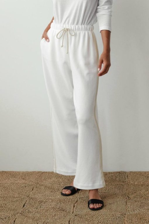 Themodestmoth.shop66716cac36 4