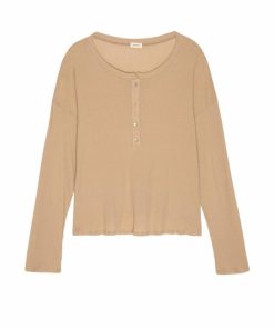 Themodestmoth.shop74e581dc8e 2