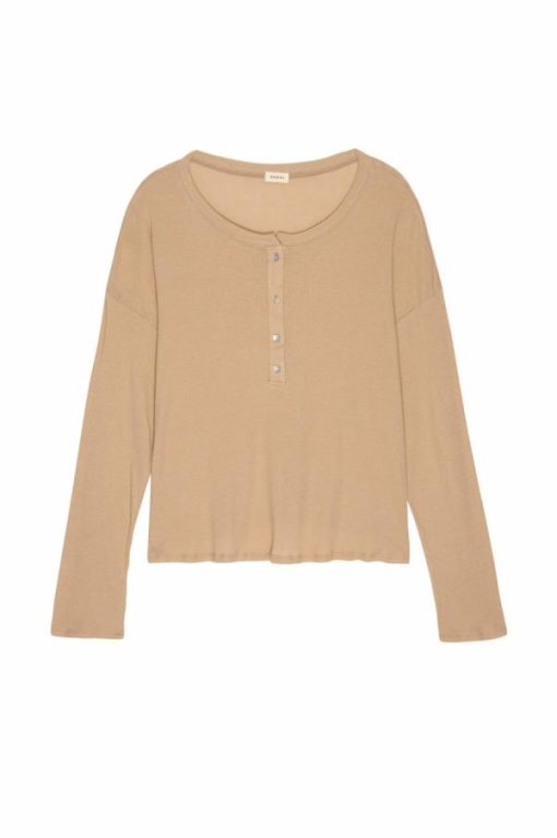 Themodestmoth.shop74e581dc8e 2