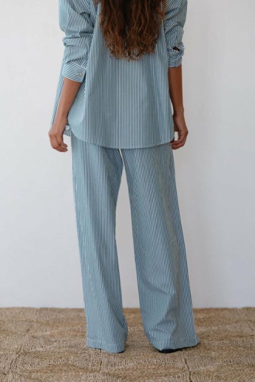 Themodestmoth.shop7a2b9ff486 4