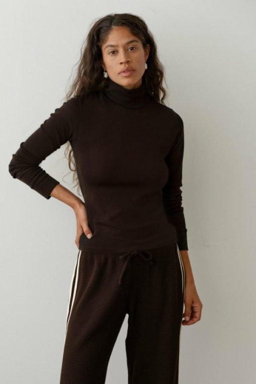Themodestmoth.shop914a76b2c6 3