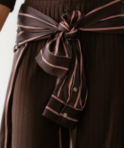 Themodestmoth.shop989b34834a 3