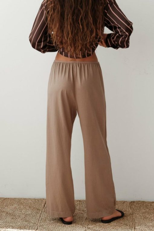 Themodestmoth.shopd41d4b0ee7 3